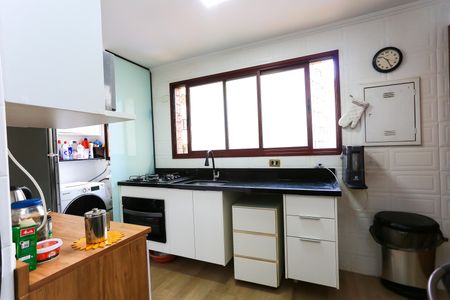Apartamento à venda com 98m², 2 quartos e 3 vagascozinha 