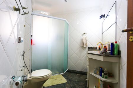 Apartamento à venda com 98m², 2 quartos e 3 vagasBanheiro