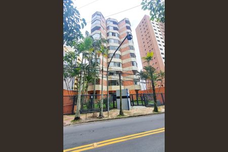 Apartamento à venda com 98m², 2 quartos e 3 vagasFachada