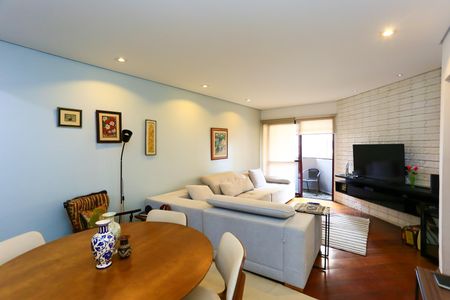 Apartamento à venda com 98m², 2 quartos e 3 vagasSala 