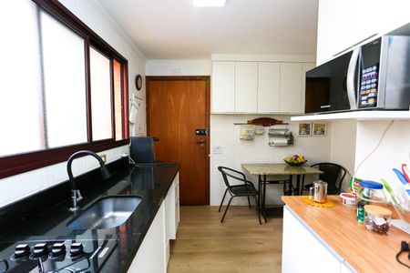 Apartamento à venda com 98m², 2 quartos e 3 vagascozinha 