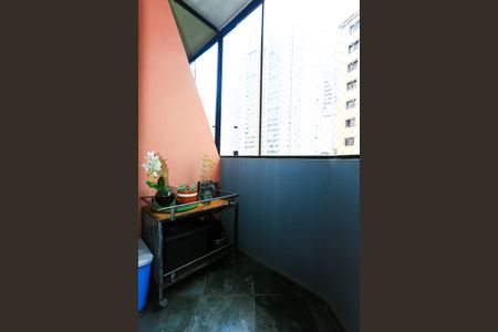 Apartamento à venda com 98m², 2 quartos e 3 vagassacada