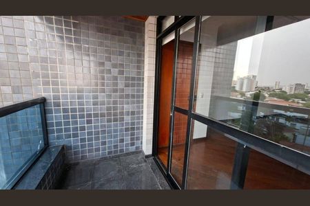 Apartamento à venda com 101m², 3 quartos e 2 vagasFoto 01