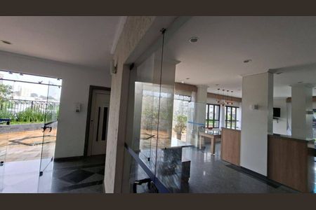 Apartamento à venda com 101m², 3 quartos e 2 vagasFoto 01