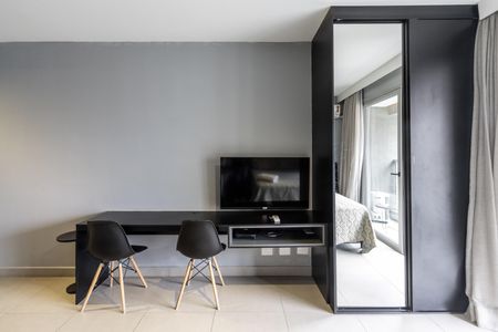 Studio para alugar com 35m², 1 quarto e sem vaga Studio para alugar com 35m², 1 quarto e sem vagaSala