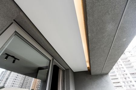 Studio para alugar com 35m², 1 quarto e sem vaga Studio para alugar com 35m², 1 quarto e sem vagaVaranda