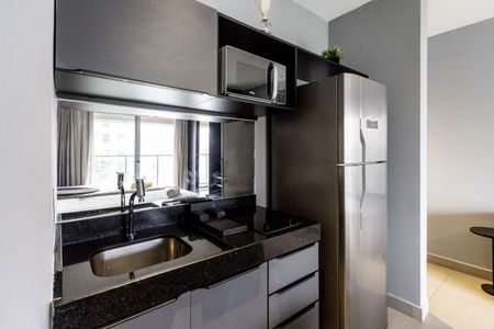 Studio para alugar com 35m², 1 quarto e sem vaga Studio para alugar com 35m², 1 quarto e sem vagaCozinha