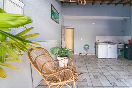 Apartamento à venda com 135m², 2 quartos e 1 vagaÁrea de Serviço e Cobertura