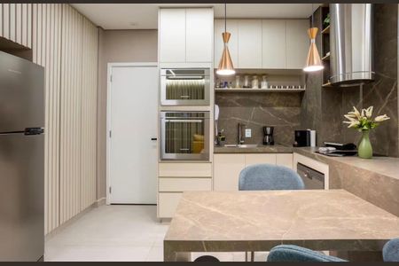 Cozinha de apartamento à venda com 1 quarto, 46m² em Vila Olímpia, São Paulo