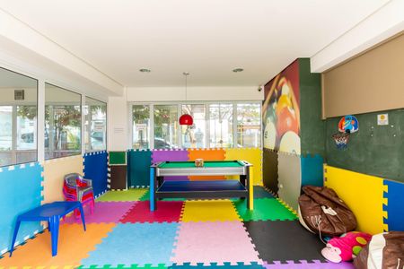 Apartamento para alugar com 55m², 2 quartos e 3 vagas