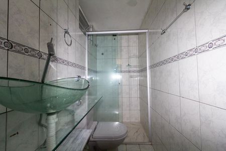 Apartamento para alugar com 56m², 2 quartos e 1 vaga Apartamento para alugar com 56m², 2 quartos e 1 vagaBanheiro