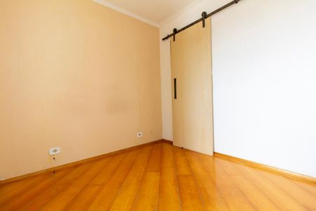 Quarto 1 de apartamento para alugar com 2 quartos, 56m² em Cangaiba, São Paulo