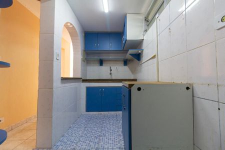 Apartamento para alugar com 56m², 2 quartos e 1 vaga Apartamento para alugar com 56m², 2 quartos e 1 vagaCozinha e Área de Serviço