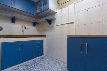 Apartamento para alugar com 56m², 2 quartos e 1 vaga Apartamento para alugar com 56m², 2 quartos e 1 vagaCozinha e Área de Serviço