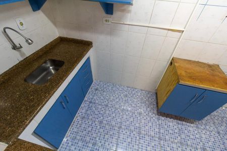 Apartamento para alugar com 56m², 2 quartos e 1 vaga Apartamento para alugar com 56m², 2 quartos e 1 vagaCozinha e Área de Serviço