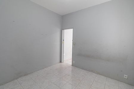 Casa para alugar com 50m², 2 quartos e sem vaga Casa para alugar com 50m², 2 quartos e sem vagaSuíte