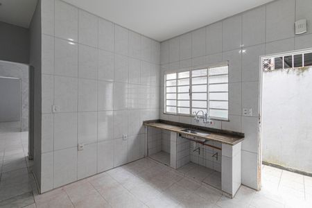 Casa para alugar com 50m², 2 quartos e sem vaga Casa para alugar com 50m², 2 quartos e sem vagaCozinha