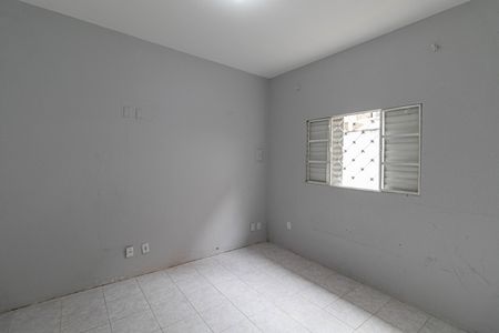 Casa para alugar com 50m², 2 quartos e sem vaga Casa para alugar com 50m², 2 quartos e sem vagaQuarto