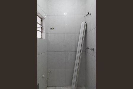 Casa para alugar com 50m², 2 quartos e sem vaga Casa para alugar com 50m², 2 quartos e sem vagaBanheiro Suíte