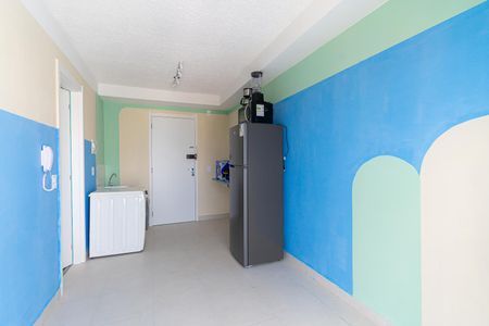 Apartamento para alugar com 29m², 1 quarto e sem vaga Apartamento para alugar com 29m², 1 quarto e sem vagaSala