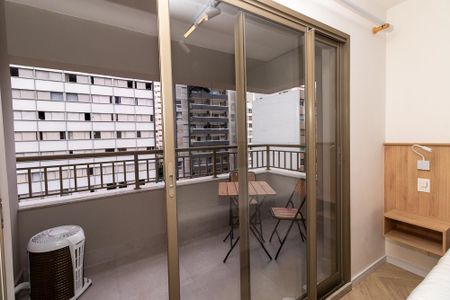 Apartamento para alugar com 29m², 1 quarto e sem vagaVaranda