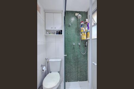 Apartamento à venda com 70m², 2 quartos e 2 vagasBanheiro