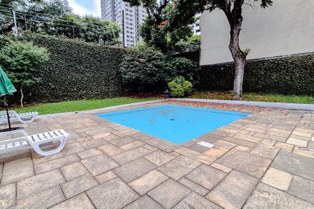 Apartamento à venda com 70m², 2 quartos e 2 vagasÁrea comum - Piscina