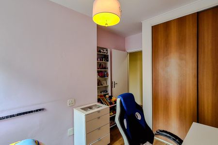 Apartamento à venda com 70m², 2 quartos e 2 vagasQuarto 2