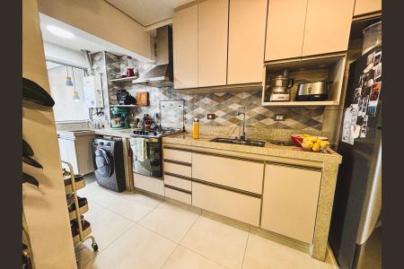 Apartamento para alugar com 72m², 2 quartos e 2 vagasCozinha