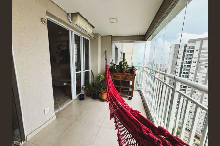 Apartamento para alugar com 72m², 2 quartos e 2 vagasVaranda