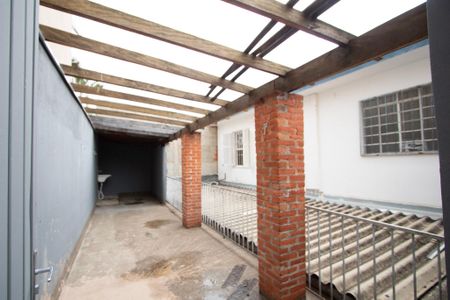 Casa para alugar com 100m², 2 quartos e sem vagaÁrea de Serviço