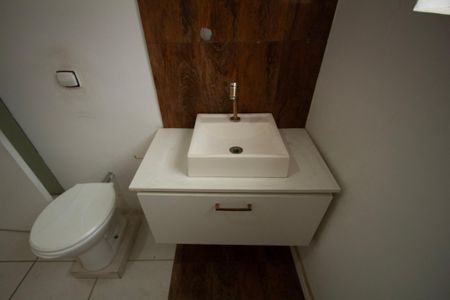 Casa para alugar com 100m², 2 quartos e sem vagaBanheiro 