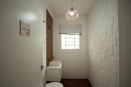 Casa para alugar com 100m², 2 quartos e sem vagaBanheiro 