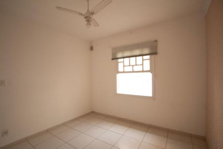 Casa para alugar com 100m², 2 quartos e sem vagaQuarto 2