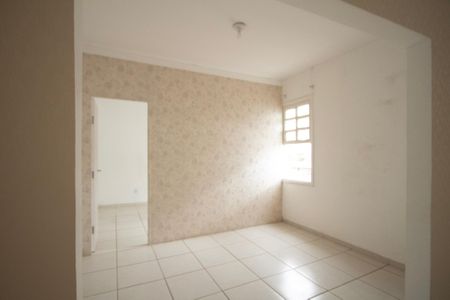 Casa para alugar com 100m², 2 quartos e sem vagaSala / Escritório 