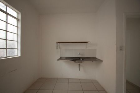 Casa para alugar com 100m², 2 quartos e sem vagaCozinha 