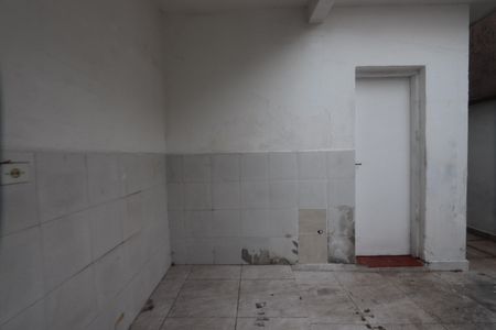 Casa à venda com 85m², 2 quartos e 1 vagaLavanderia de baixo