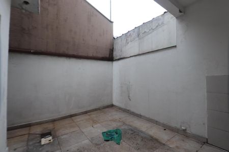 Casa à venda com 85m², 2 quartos e 1 vagaLavanderia de baixo