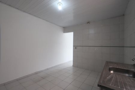 Casa à venda com 85m², 2 quartos e 1 vagaCozinha de cima