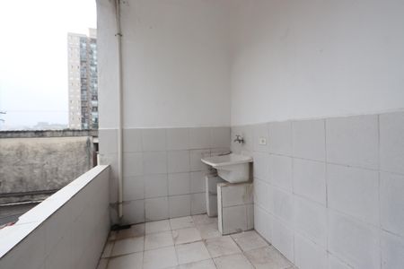 Casa à venda com 85m², 2 quartos e 1 vagaLavanderia de cima