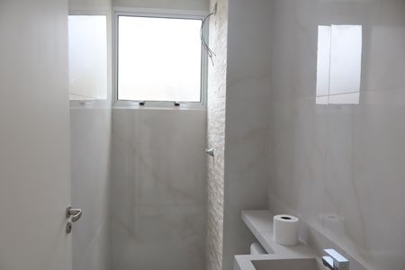 Apartamento para alugar com 41m², 2 quartos e sem vagaBanheiro