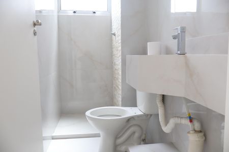 Apartamento para alugar com 41m², 2 quartos e sem vagaBanheiro