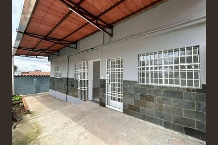 Casa para alugar com 178m², 3 quartos e sem vaga