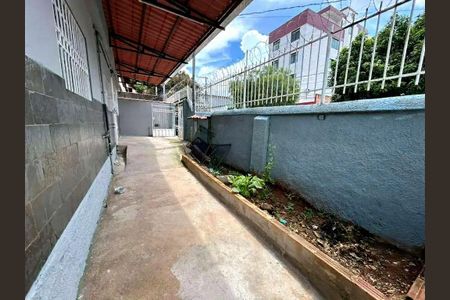 Casa para alugar com 178m², 3 quartos e sem vaga