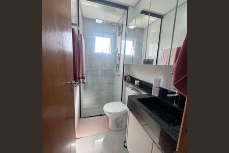 Apartamento à venda com 117m², 2 quartos e 2 vagasBanheiro
