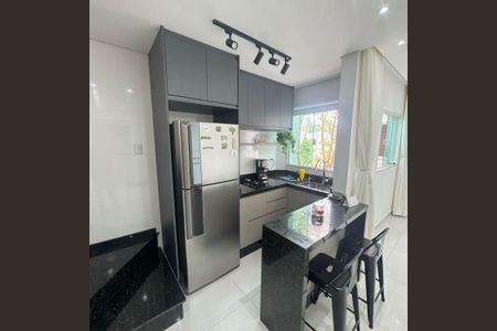 Apartamento à venda com 117m², 2 quartos e 2 vagasCozinha