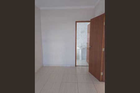 Quarto de casa para alugar com 2 quartos, 72m² em Vila Caiçara, Praia Grande