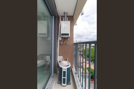 Studio - Varanda de kitnet/studio para alugar com 0 quarto, 50m² em Vila Cordeiro, São Paulo