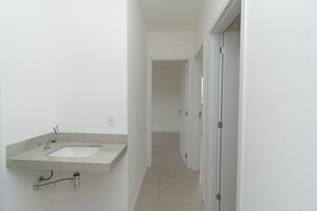 Apartamento para alugar com 73m², 3 quartos e 2 vagasBanheiro Social - Pia Externa