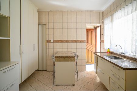 Casa para alugar com 1 quarto, 70m² em Vila Brasilio Machado, São Paulo